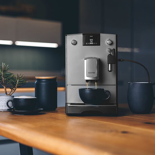 Nivona Kaffeevollautomat CafeRomatica NICR 555 DesignGrau mit Milchaufschäumer