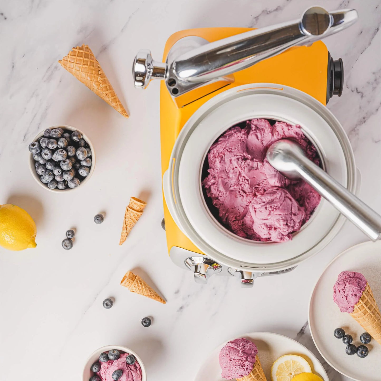 Ankarsrum Ice Cream Maker + Spatel