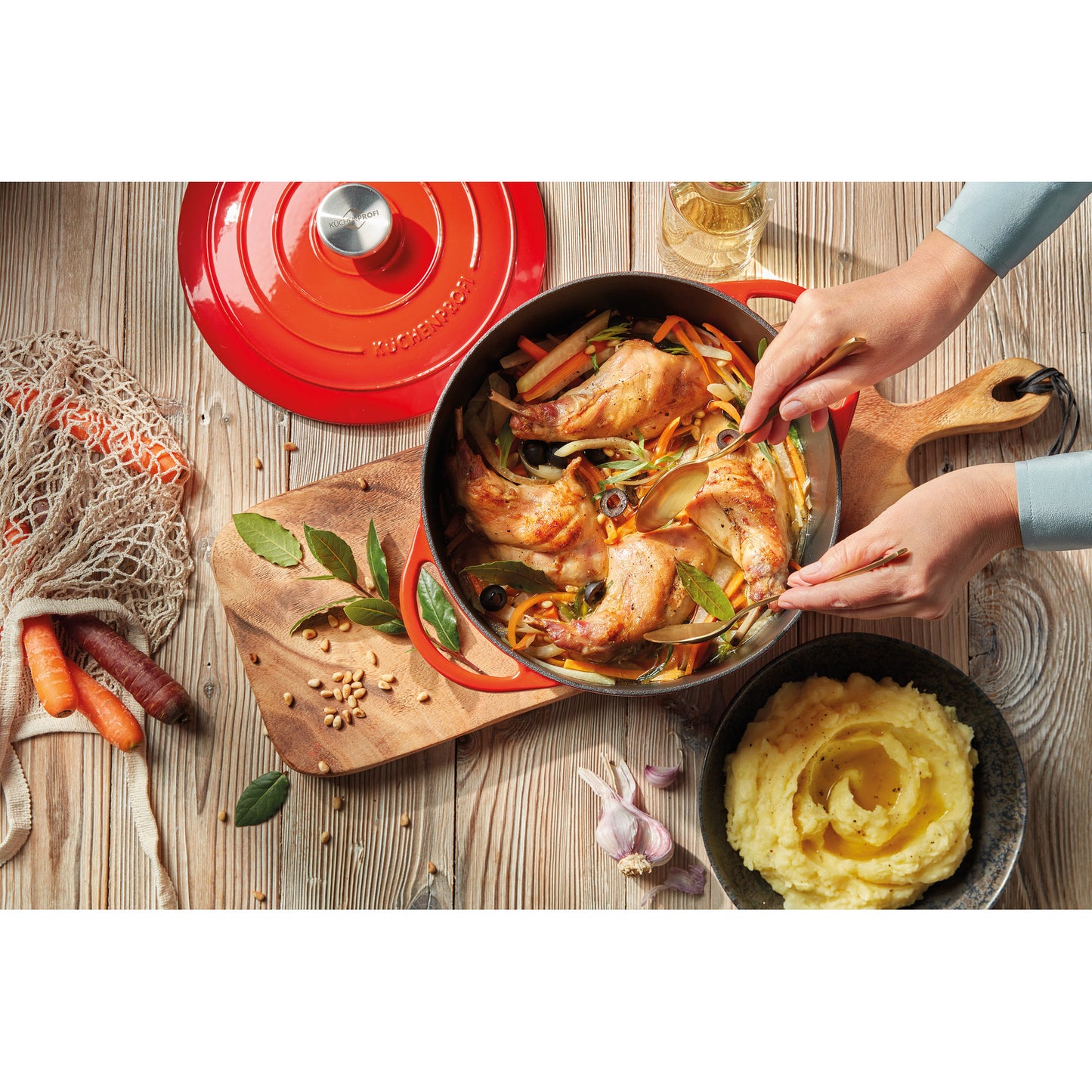 Bratentopf rund, 28 cm classic red
