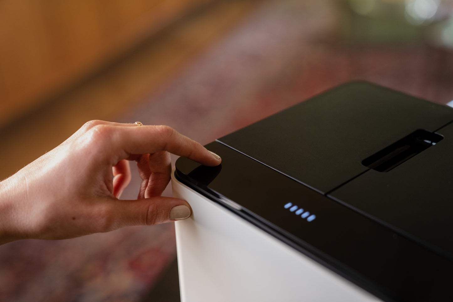 Nivona CUBE 4102 Kaffeeautomat Cremeweiß