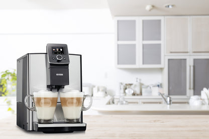 NIVONA Kaffeevollautomat CafeRomatica 8er NICR 825 Edelstahlfront / Chrom + 1kg Kaffee und 1x Entkalker gratis